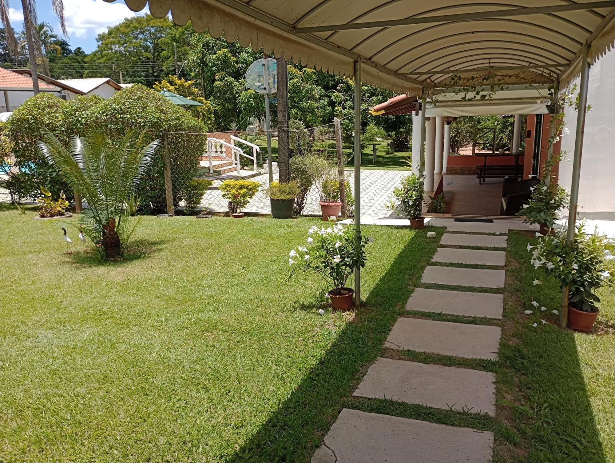 Pousada Chacara Vivalli Holambra Exterior photo